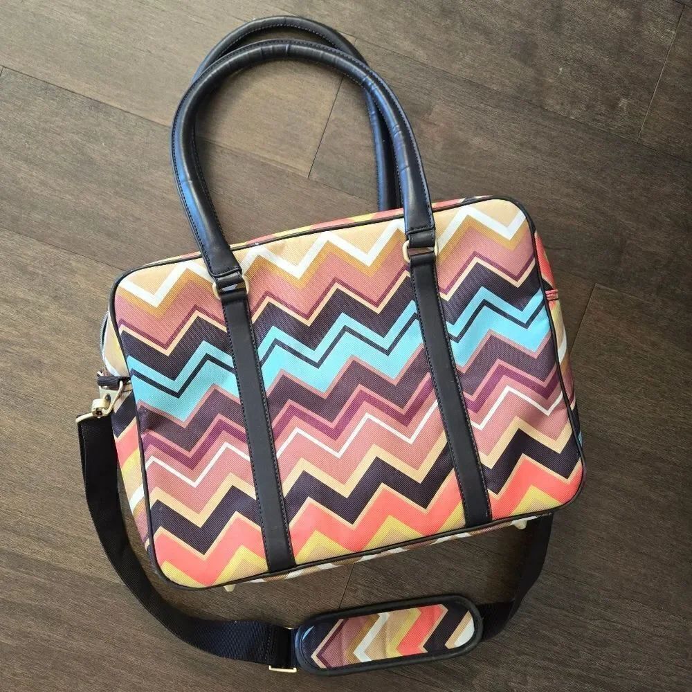 Missoni x Target Colore Zig Zag Travel Bag EUC